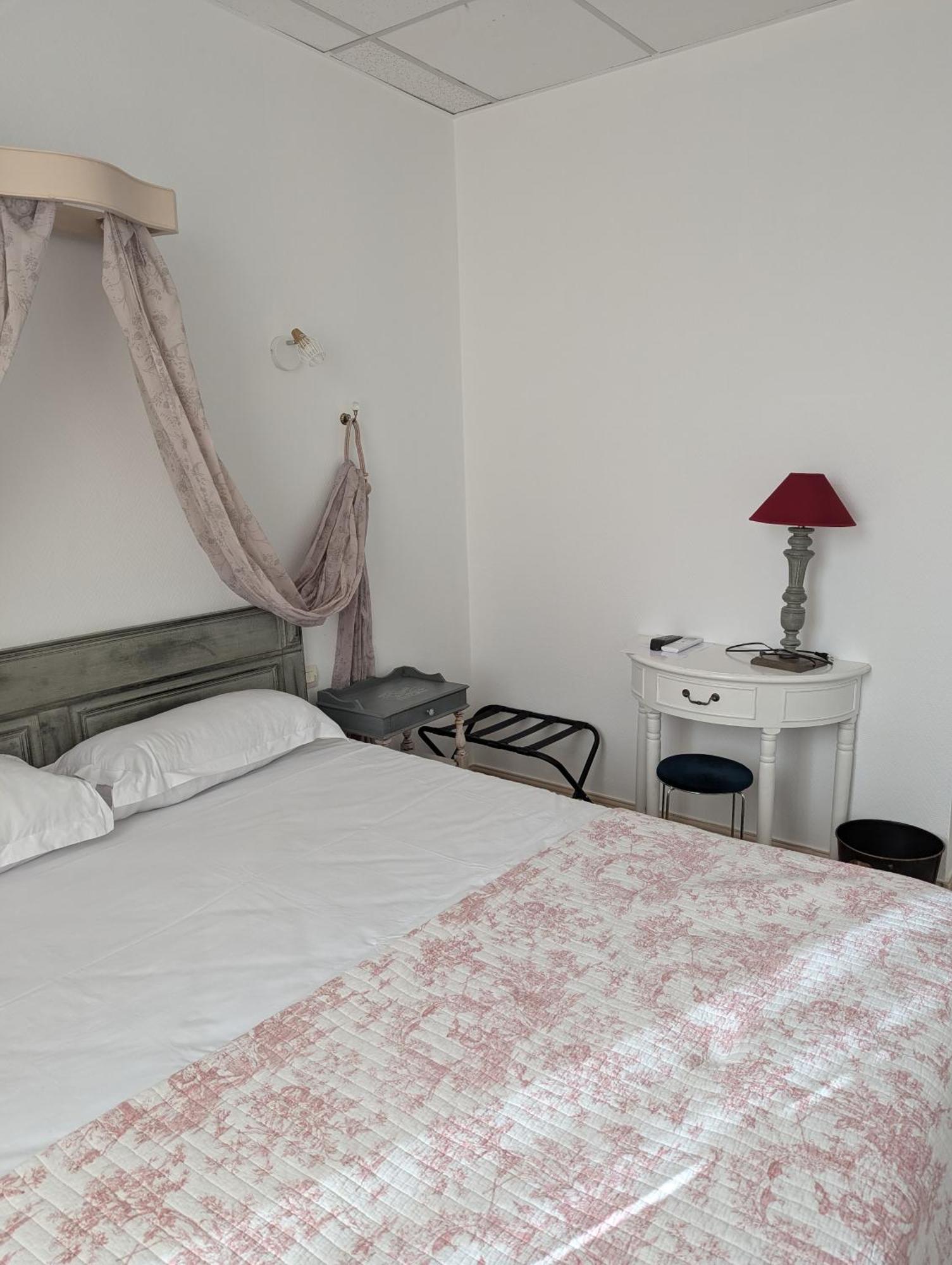 Montélimar Hotel Du Parc חדר תמונה